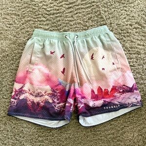 Colorful Mountain Young LA Print Shorts